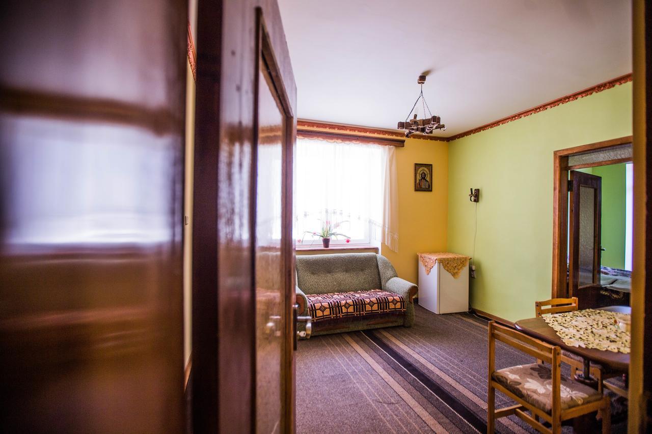 Guest House In Drachino Svaljava Exteriér fotografie